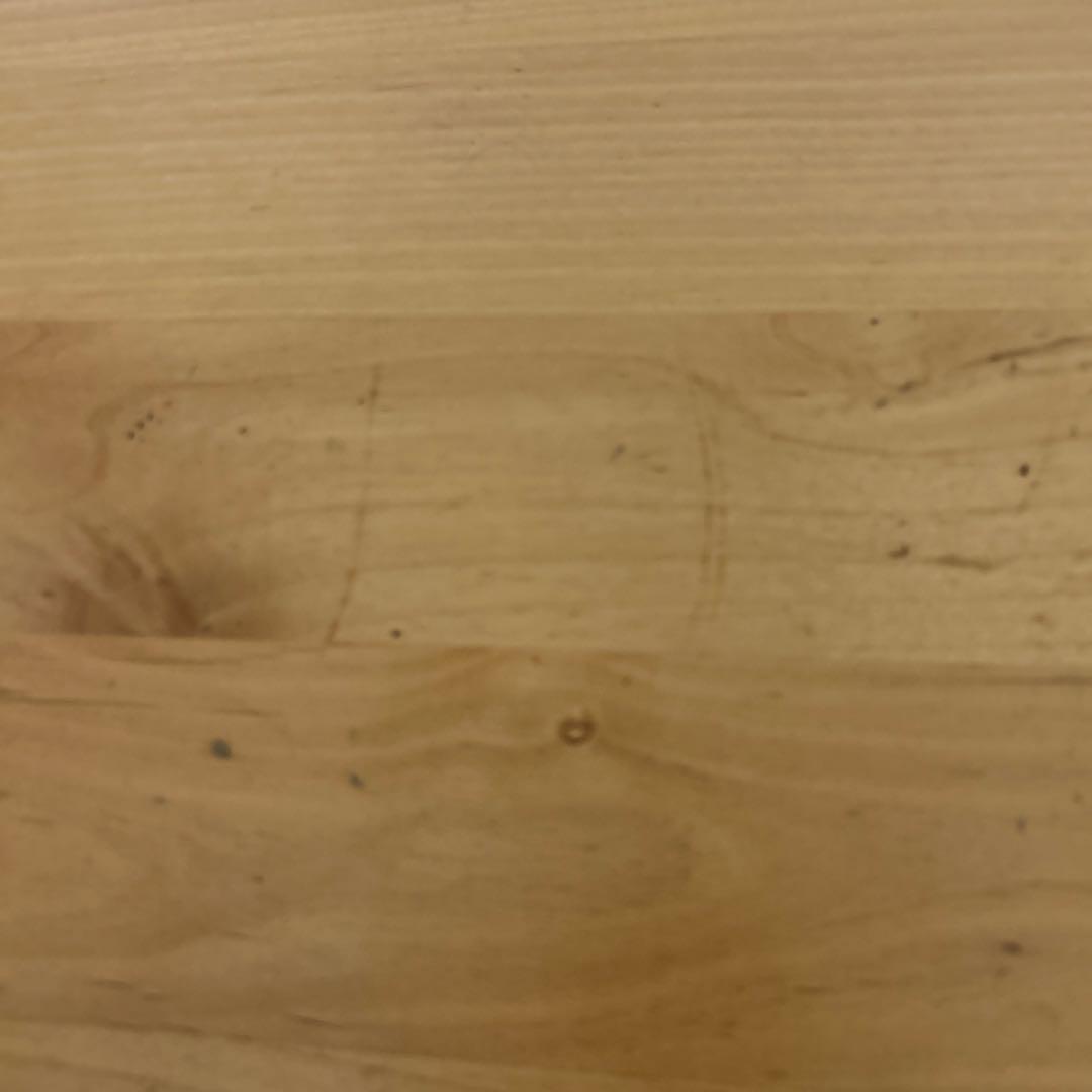 ダイニングテーブル　ニトリ