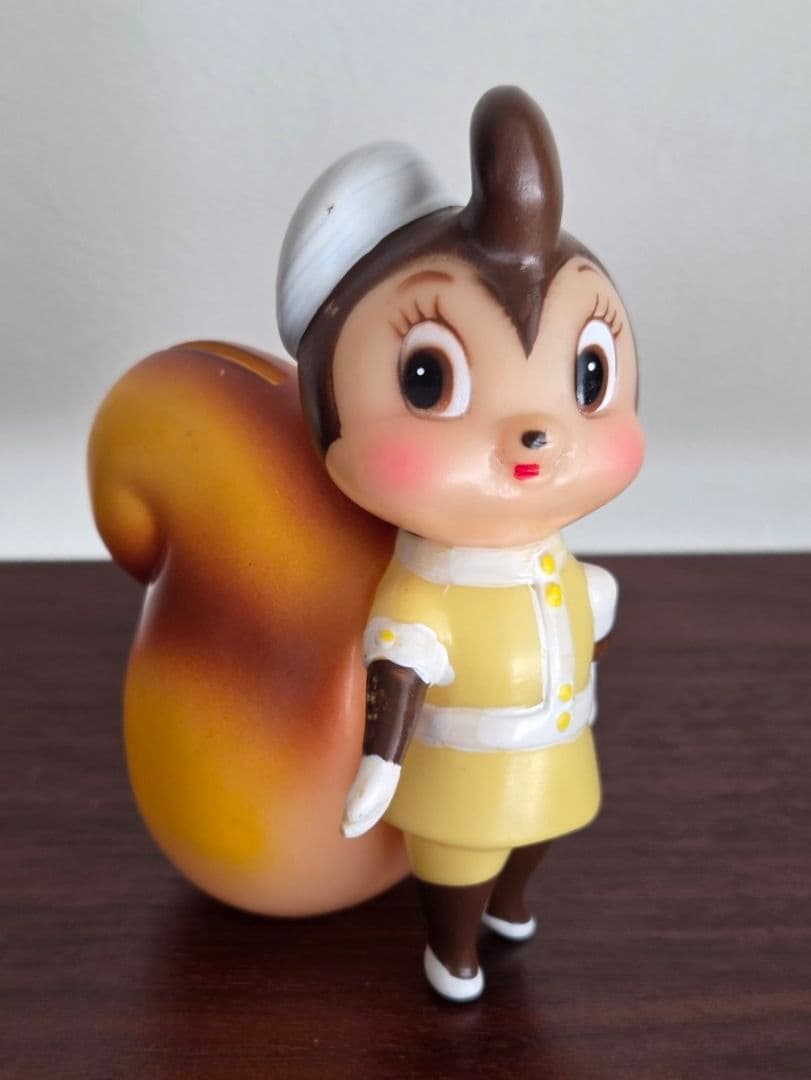 サンヨークレジットリス、ソフビ貯金箱