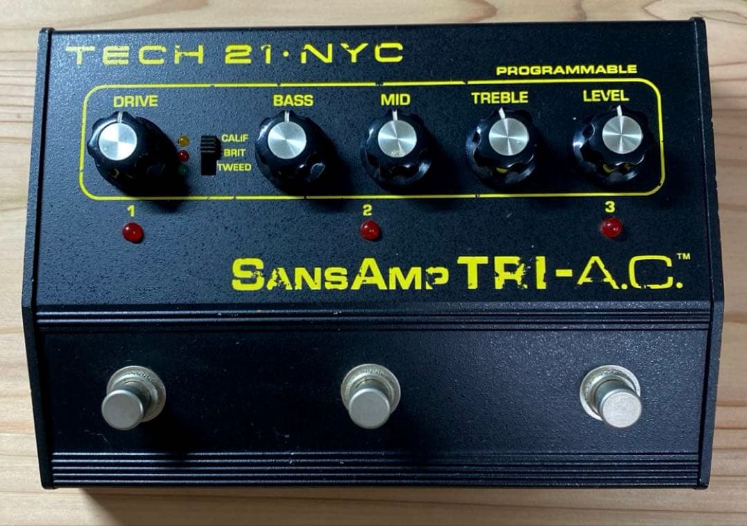 ギター TECH 21 NYC SansAmp TRI-A.C.