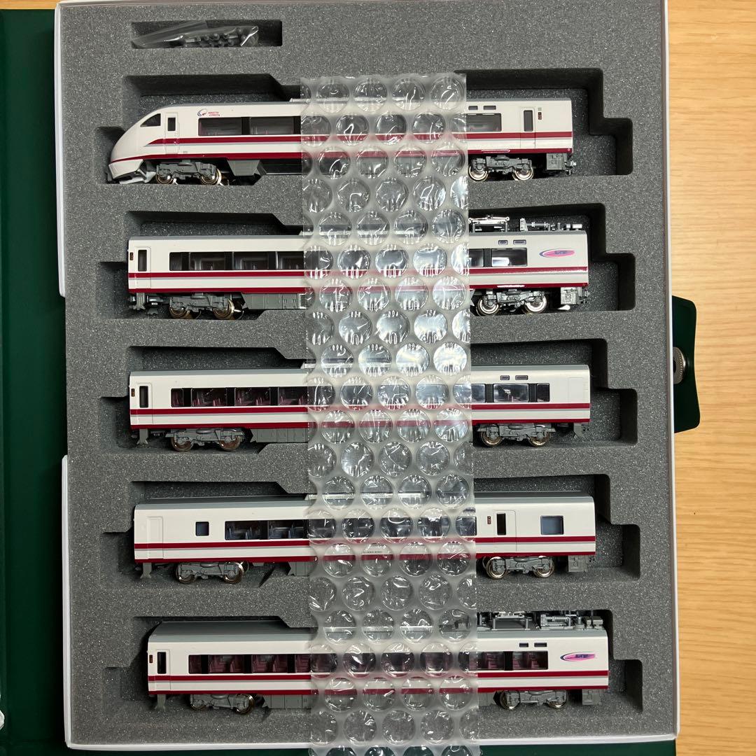 KATO 10-810 683系8000番台「スノーラビットエクスプレス」