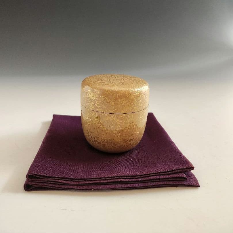 ☆セール☆　棗　大棗　菊　菊彫詰　白漆　輪島　彫り師　加門彰作　木箱入