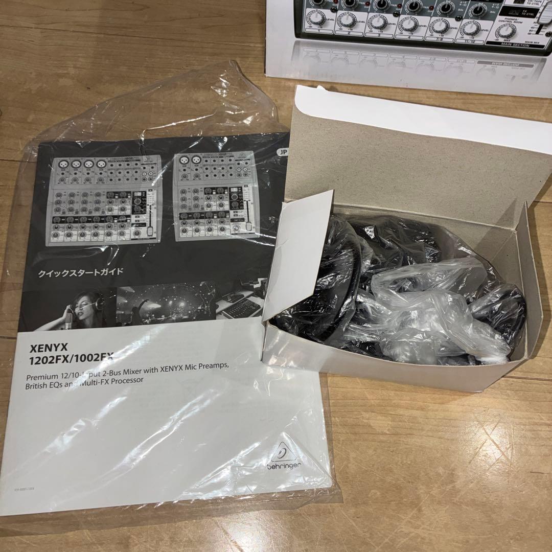 ほぼ新品　Behringer XENYX 1202FX アナログミキサー