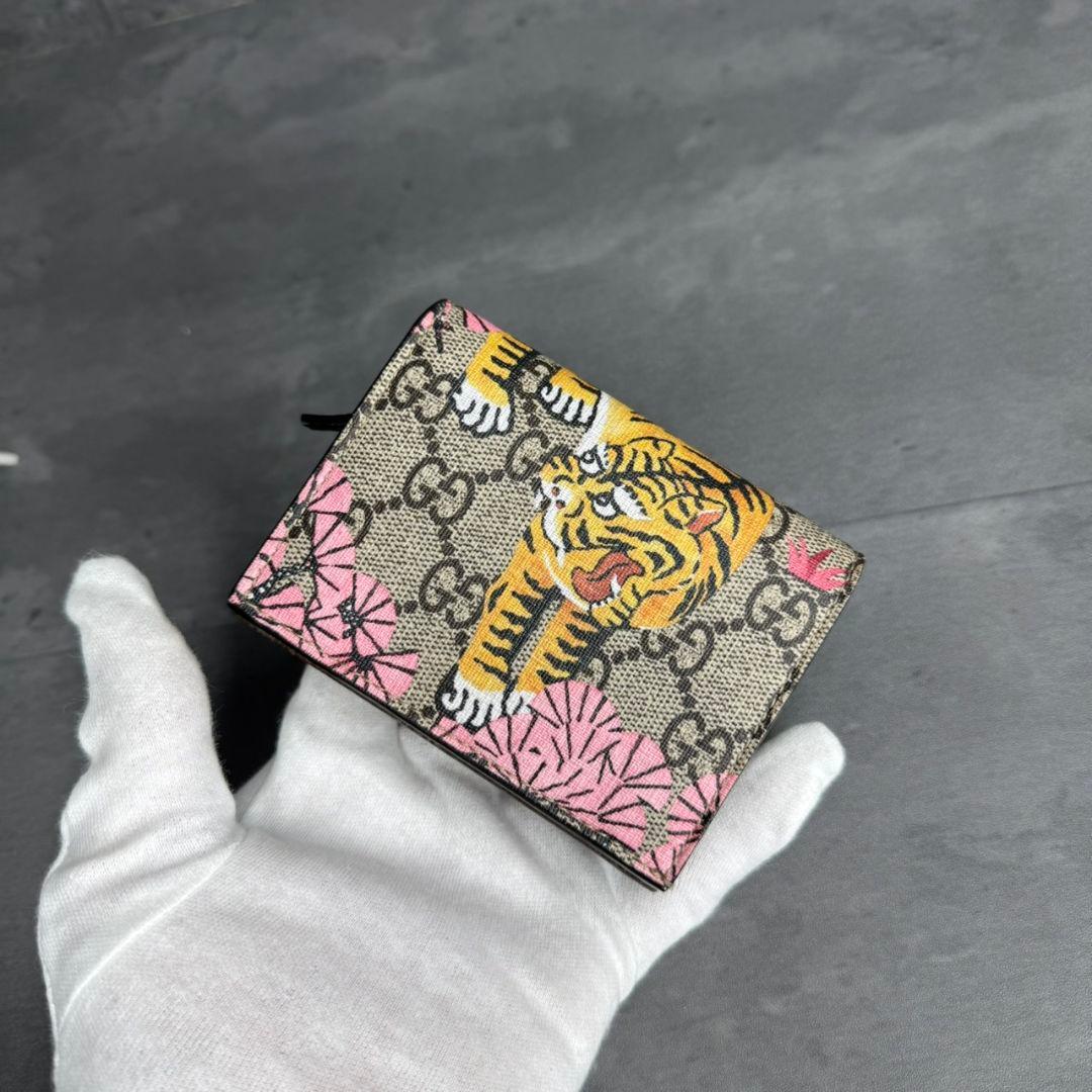 【極美品】 GUCCI グッチ コンパクトウォレット タイガー 二つ折り財布