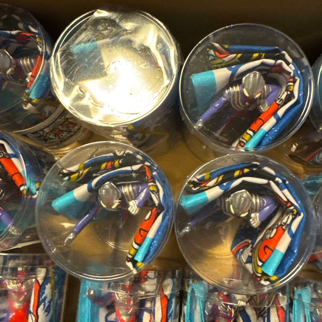 希少⭐︎ウルトラマンダイナ　ハンカチ＆ミニフィギュア 28個　まとめ売り