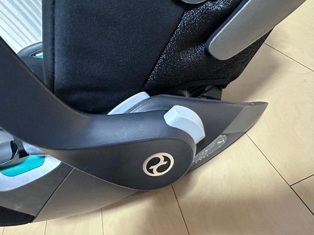 cybex チャイルドシート ブラック【最終値下げ！12/2まで】