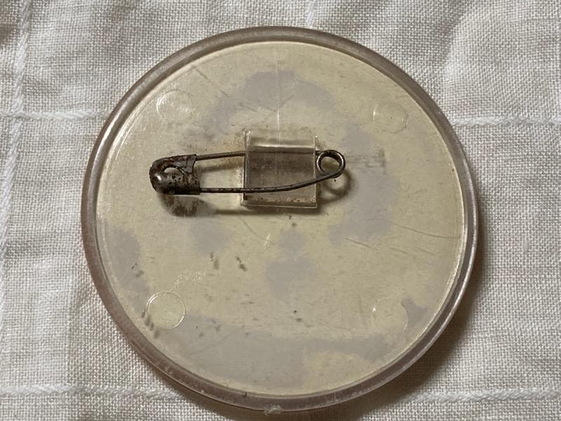 【超希少・昭和当時物】キャンディキャンディ プラスチック製バッジ ピンクの縁