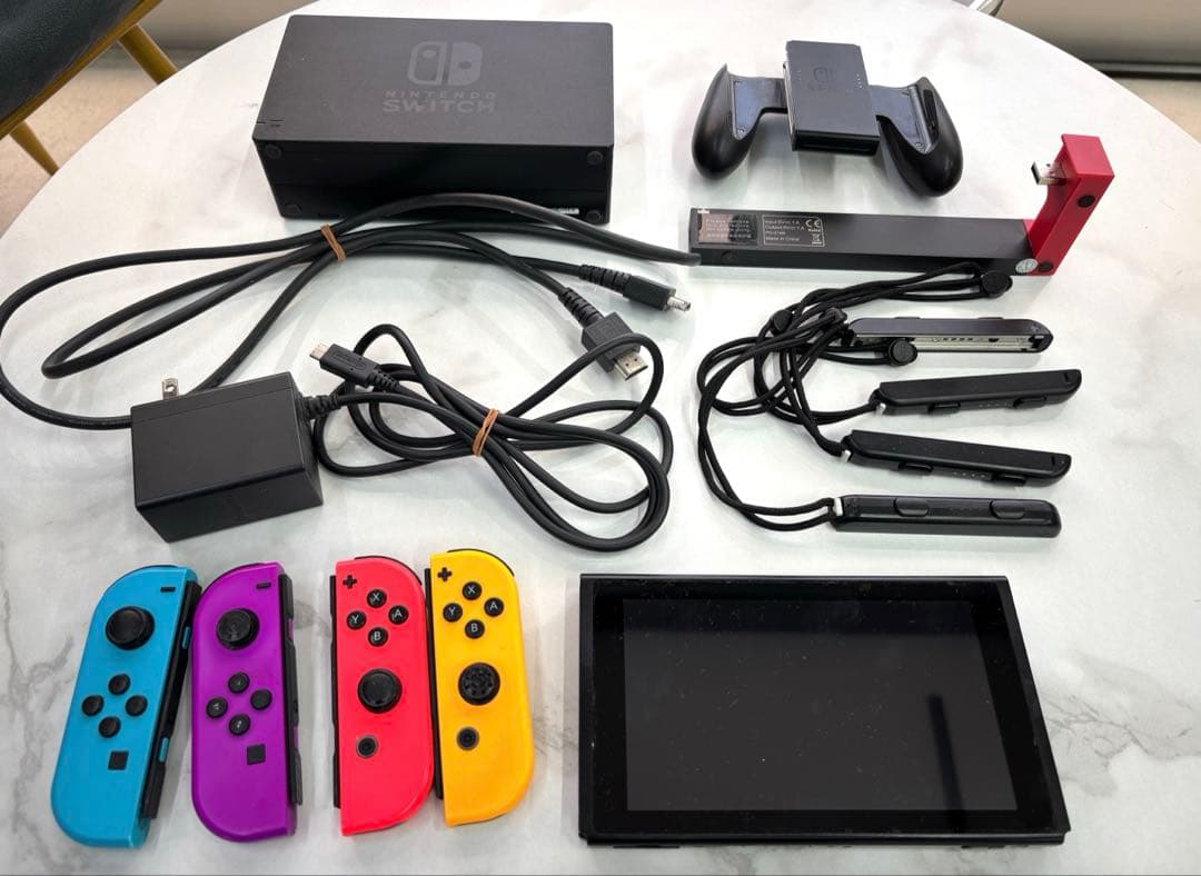 Switch 本体　＋　付属品