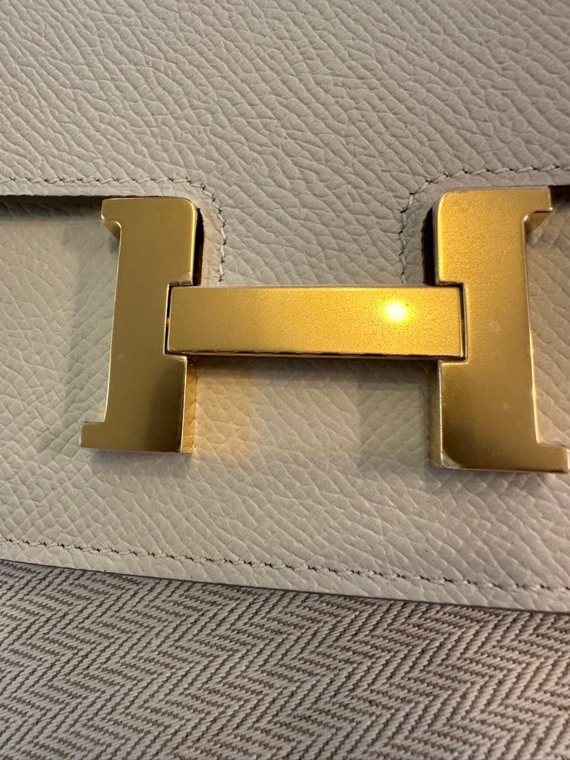 Kyoページです。HERMES コンスタンススリム　w刻印　クレ