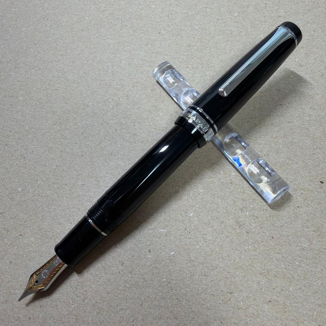 新品 SAILOR セーラー 万年筆 プロフェッショナル ギア 銀 B 21k