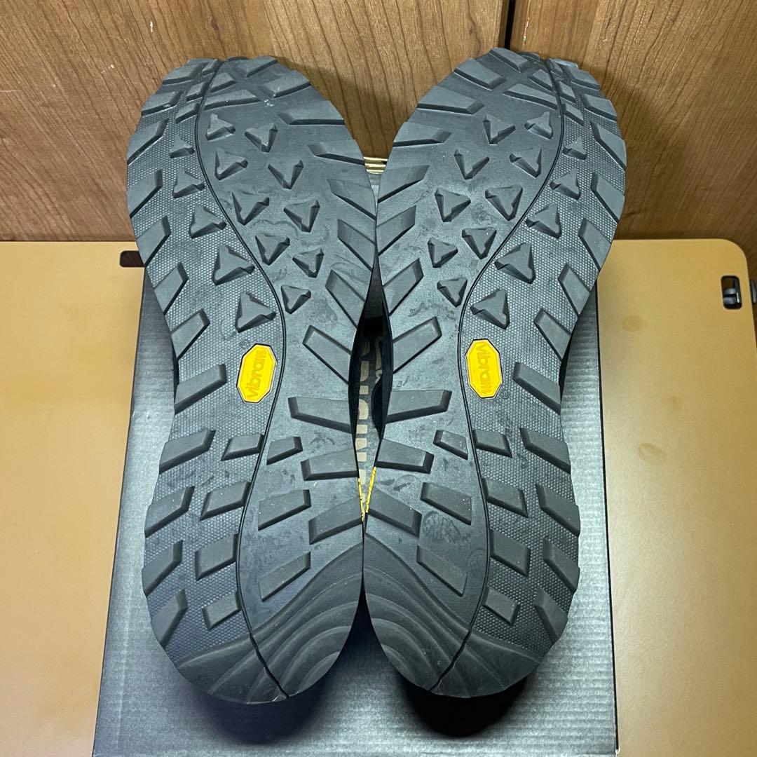 クラークス ワラエデン　ロー