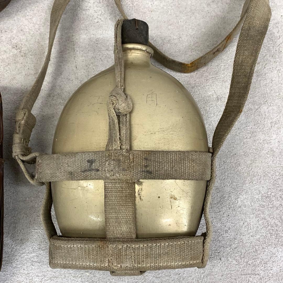 【Cy'shops】旧日本軍将校鞄 星印 水筒 当時物 時代物