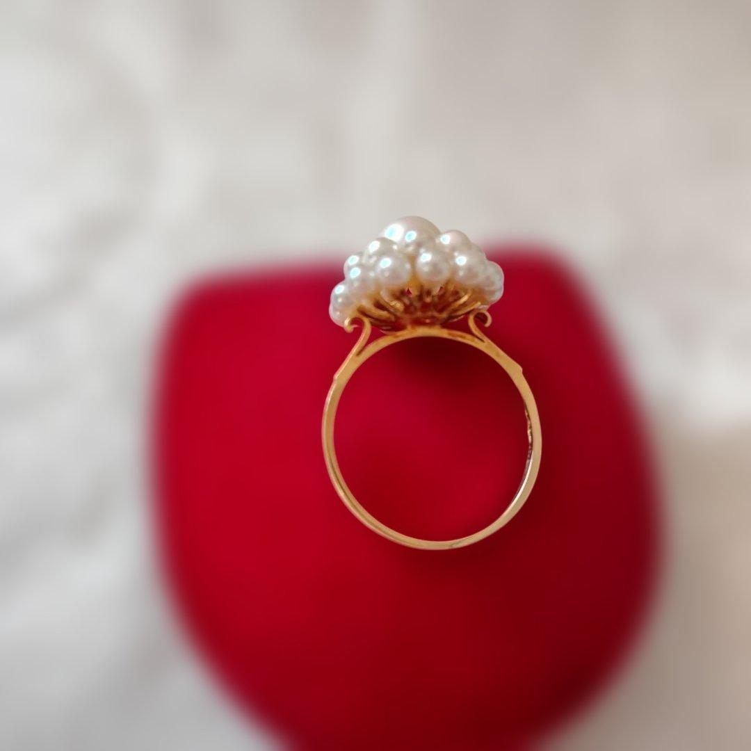 パール装飾のリング K18。
