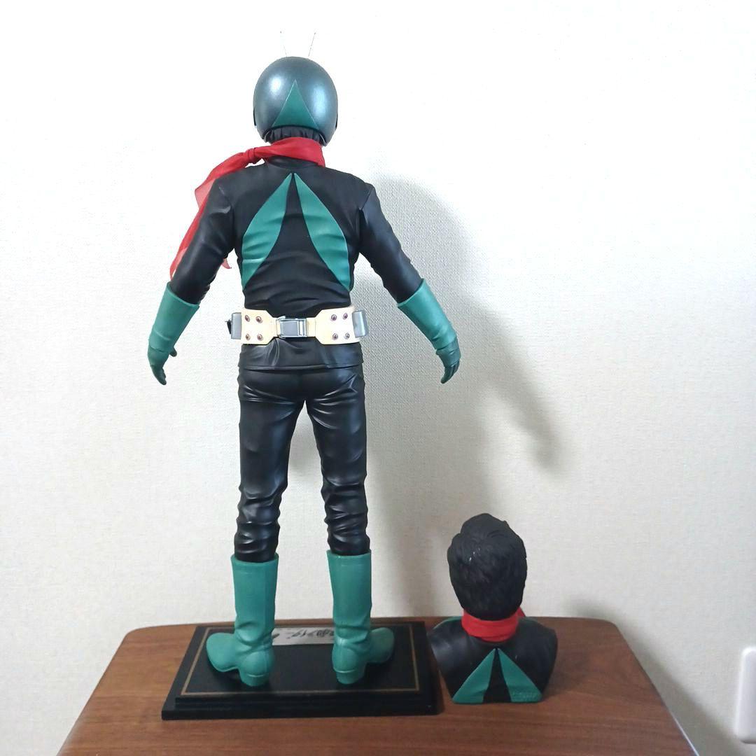 unifive 英雄烈伝 仮面ライダー 本郷猛と仮面ライダー旧1号のフィギュア