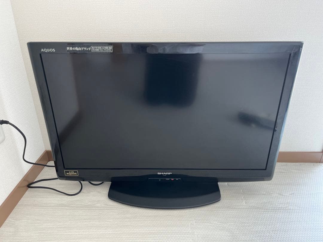 【美品】2011年製 SHARP シャープ　AQUOS テレビ 32型
