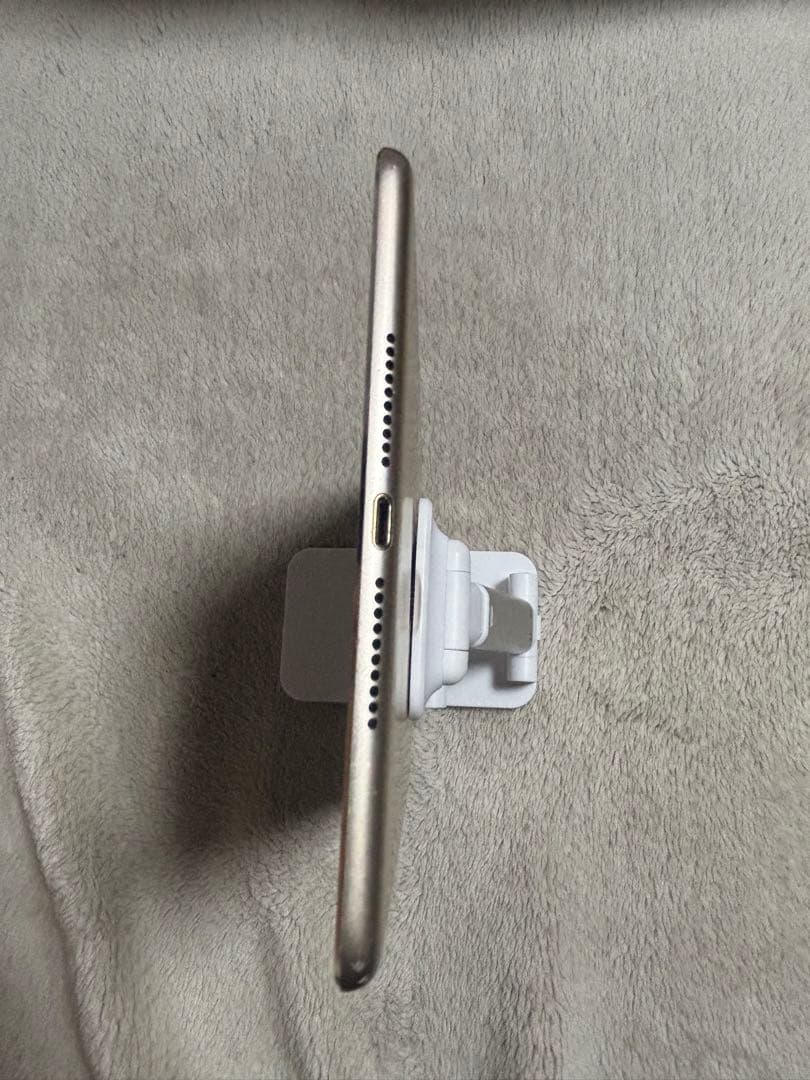 iPad mini 4 ゴールド 64GB wifi セルラーsimフリー