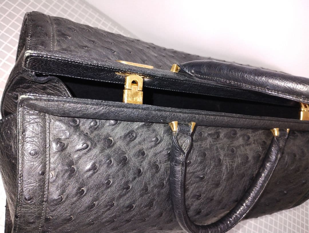 ボストンバッグ