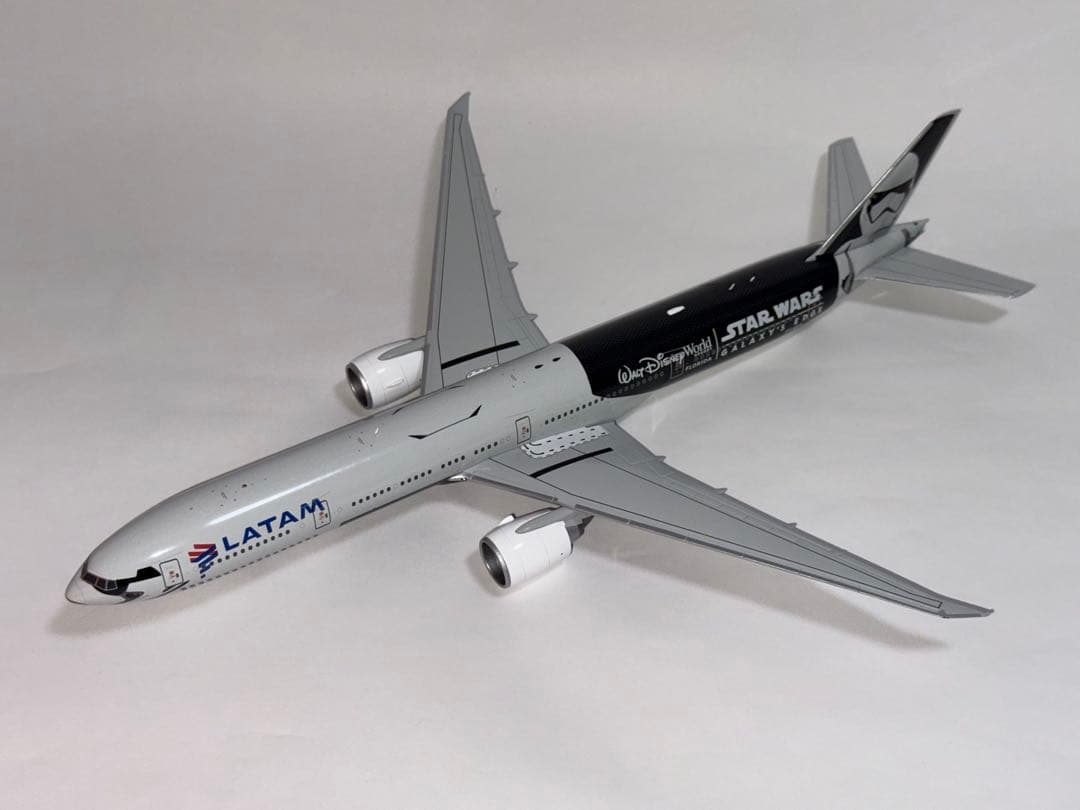 LATAM ラタム航空 B777-300ER 1/200