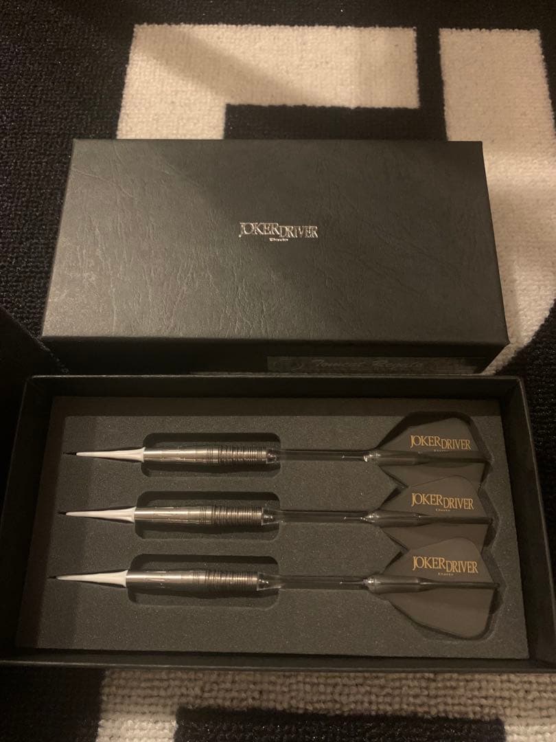 ダーツ JOKERD EXTREME TOMCAT REGALO 2BA