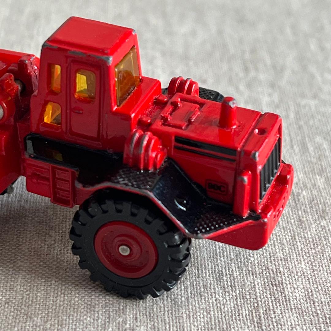 トミカ　働く車　6台セット　工事現場　道路整備　建設車両