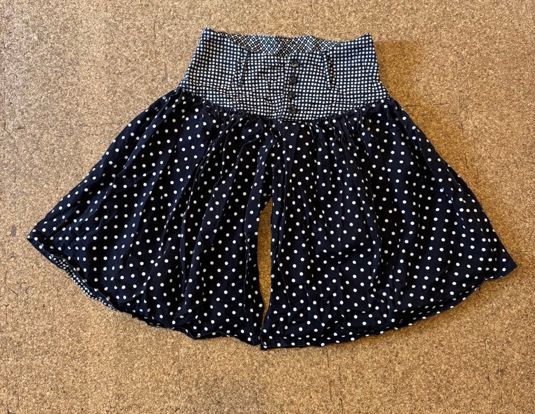 キャピタル KAPITAL 3種水玉模様フレアキュロット