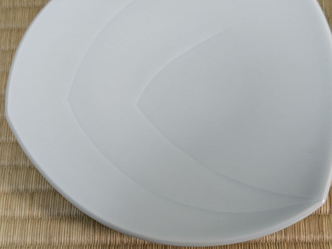 青白磁刻文銘々皿　ピーターハーモン　丹波篠山　5枚　アメリカ出身