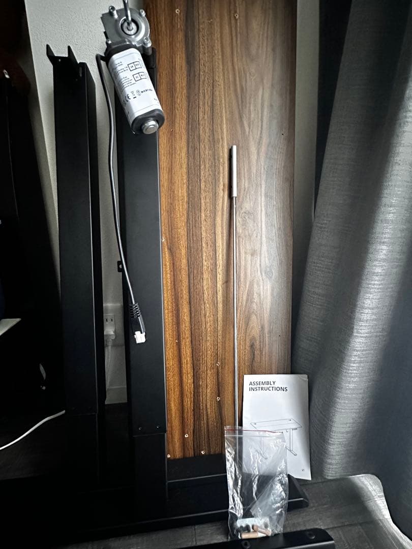 FEZIBO 電動　昇降式　スタンディングデスク　幅100×60㎝