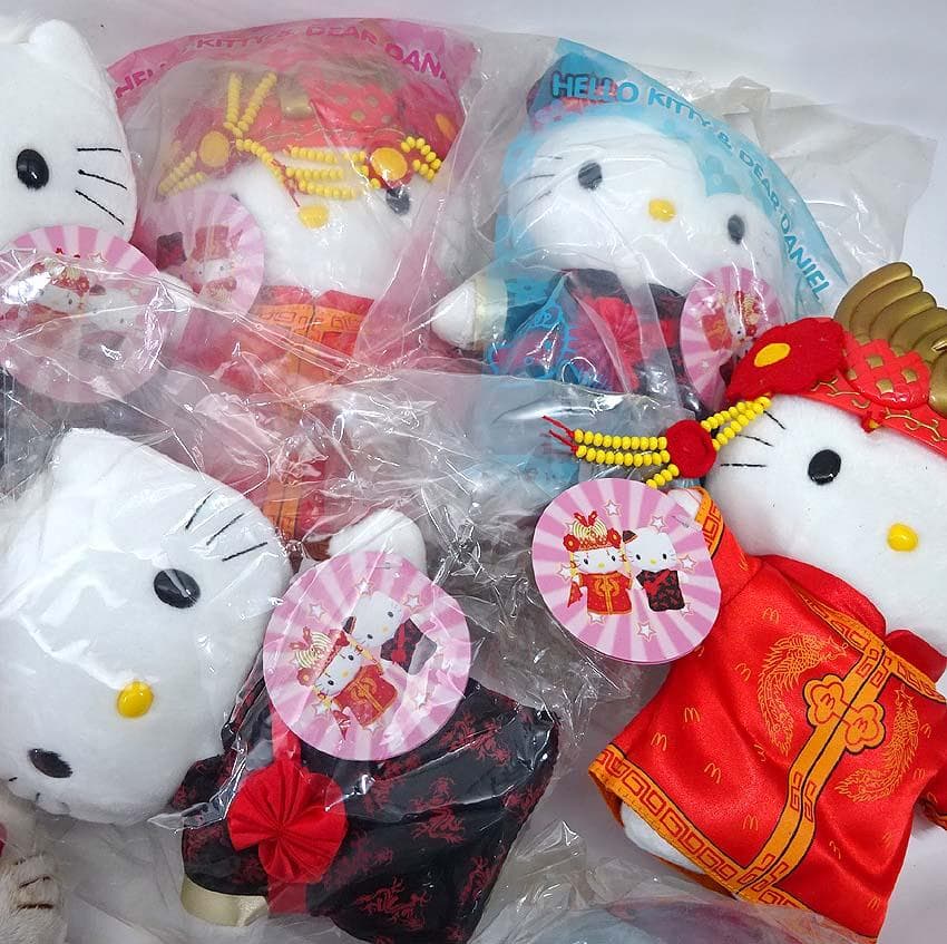 【q-085s/k】 ハローキティ　ぬいぐるみ　大量　マクドナルド　当時物
