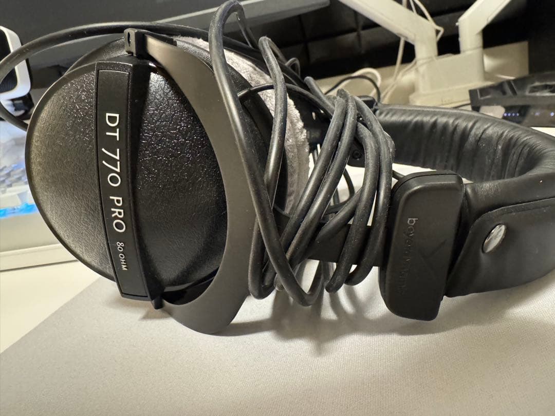 beyerdynamic DT 770 PRO 80Ω 有線ヘッドホン