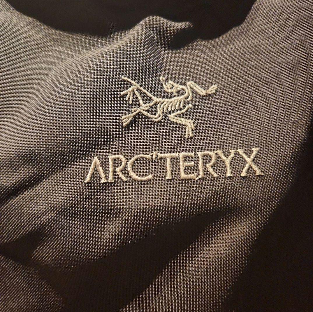 ARC'TERYX V80 キャリーケース ブラック