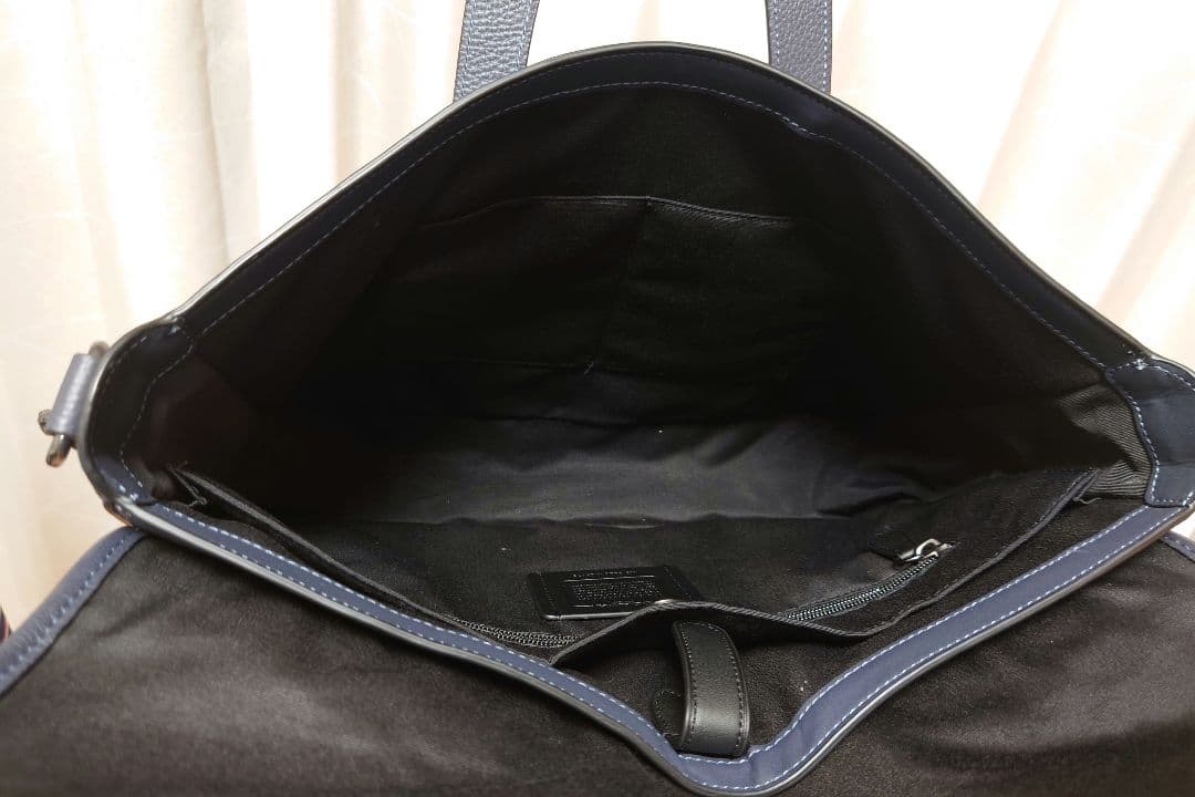 COACH　レザービジネスバッグ　紺