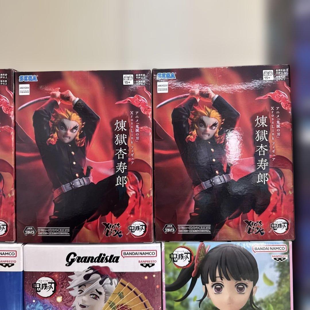 鬼滅の刃　グランディスタ　猗窩座　童磨　フィグライフ！　童磨　ルームライト他