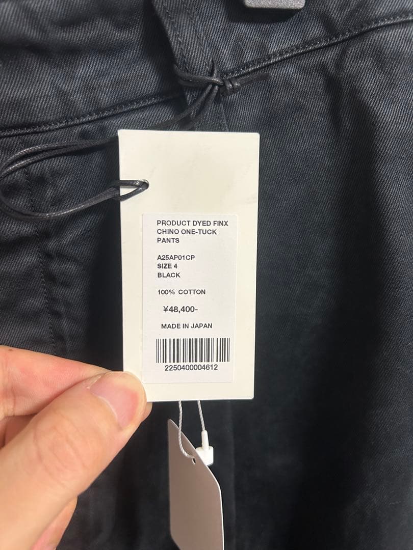 パンツ PRODUCT DYED FINX CHINO ONE-TUCK PANTS