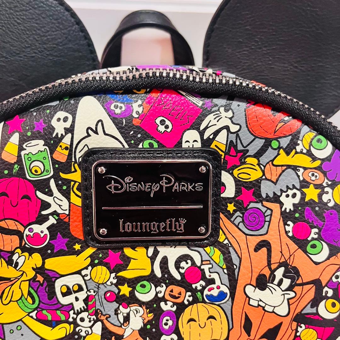 ディズニー　リュック　ラウンジフライ　loungefly ハロウィン