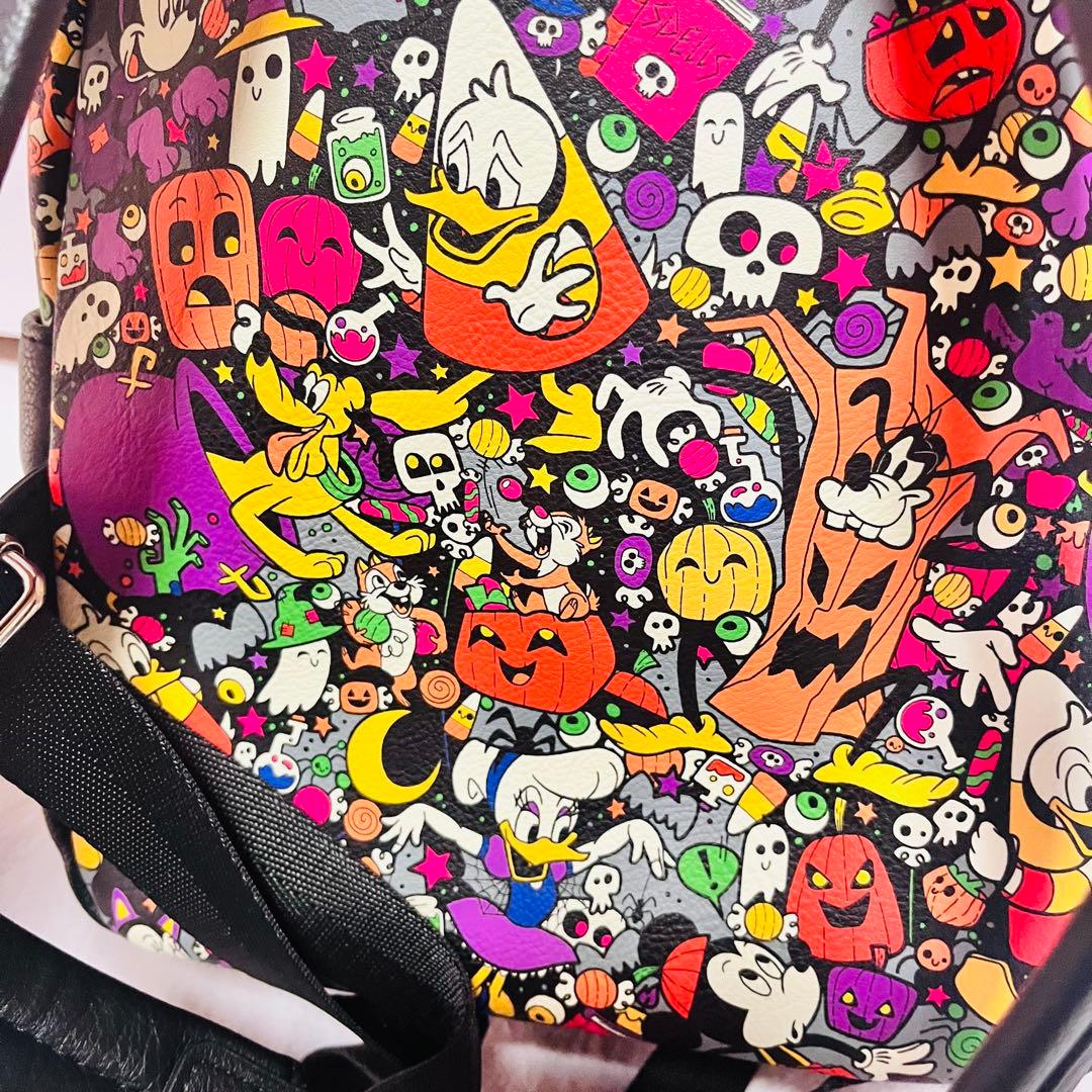ディズニー　リュック　ラウンジフライ　loungefly ハロウィン