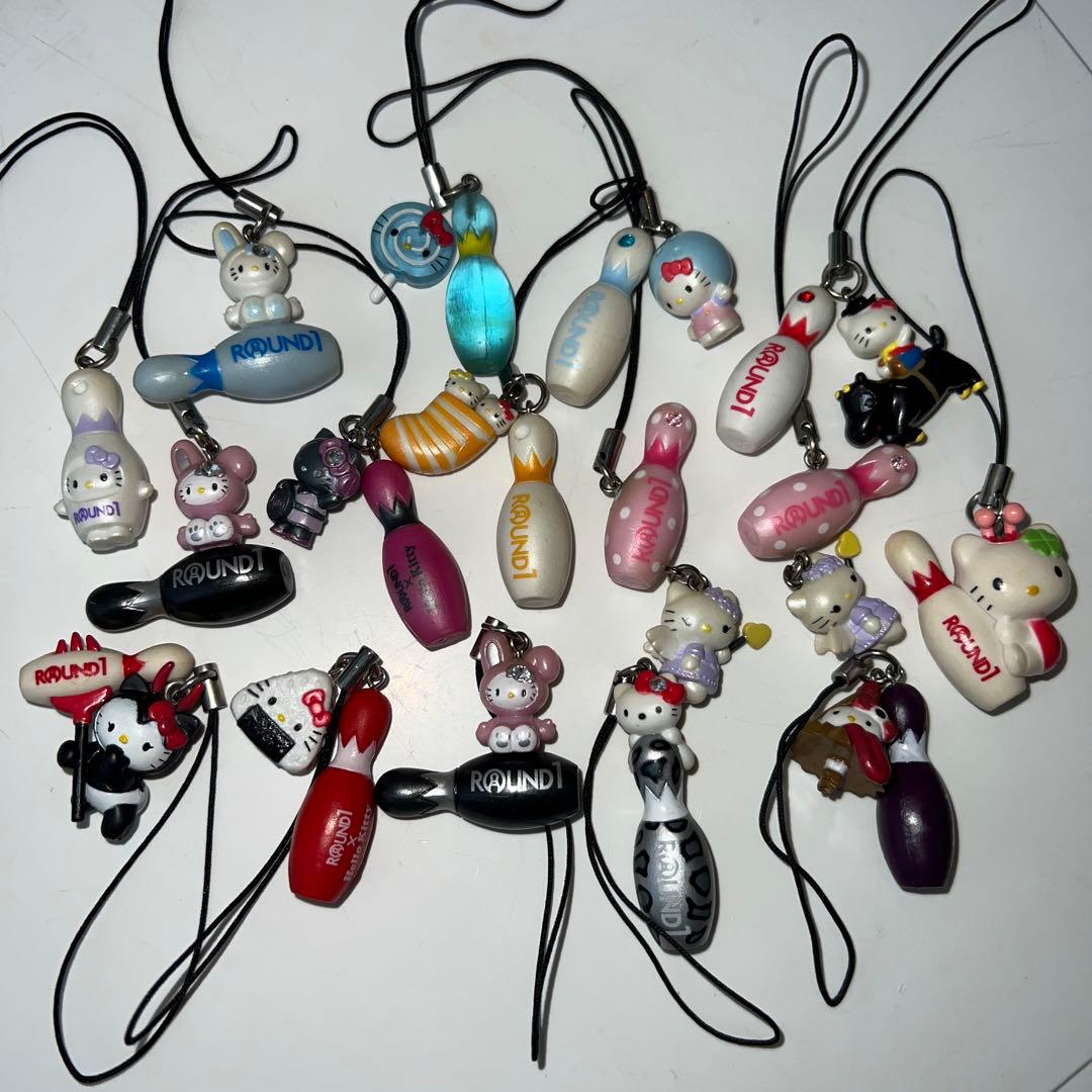 ハローキティ　ラウンドワン　ストラップ16個　非売品　レア