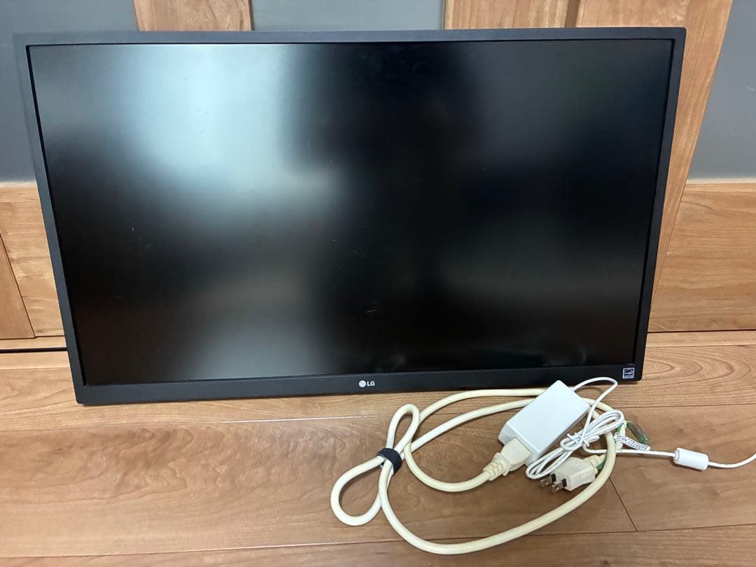 LG 4Kモニター 27UL500-W 27インチ