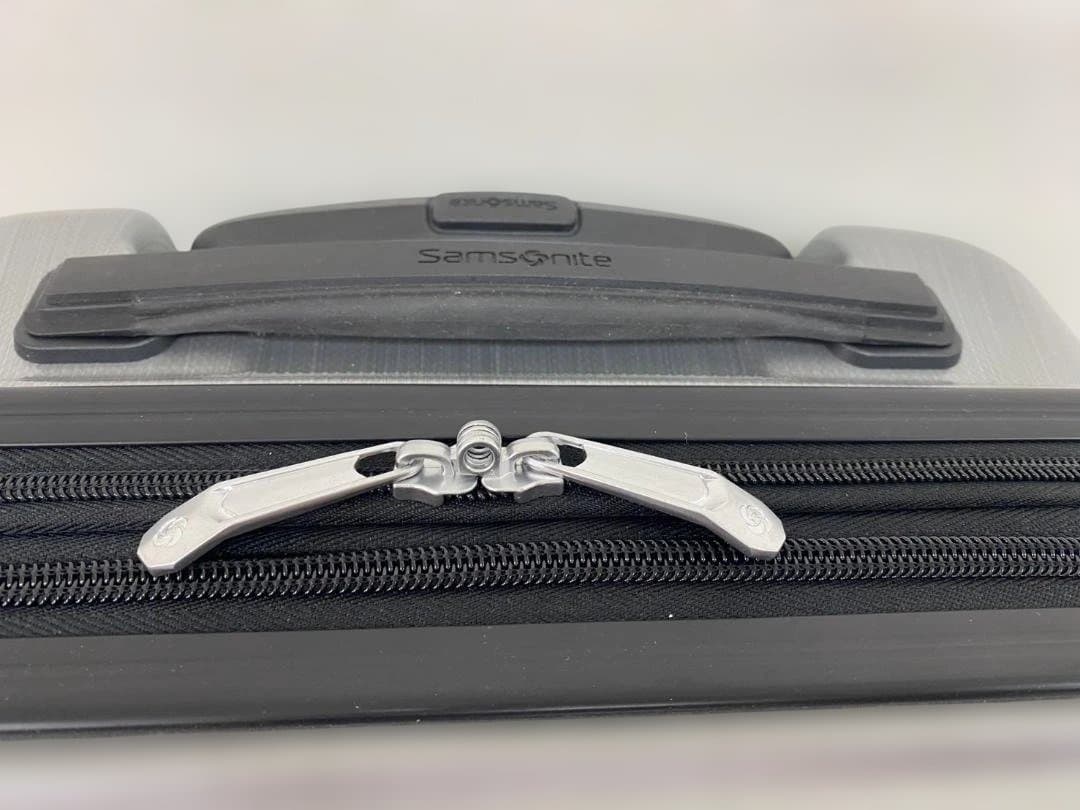 サムソナイト ジッププラス スーツケース 機内持ち込みサイズ シルバー