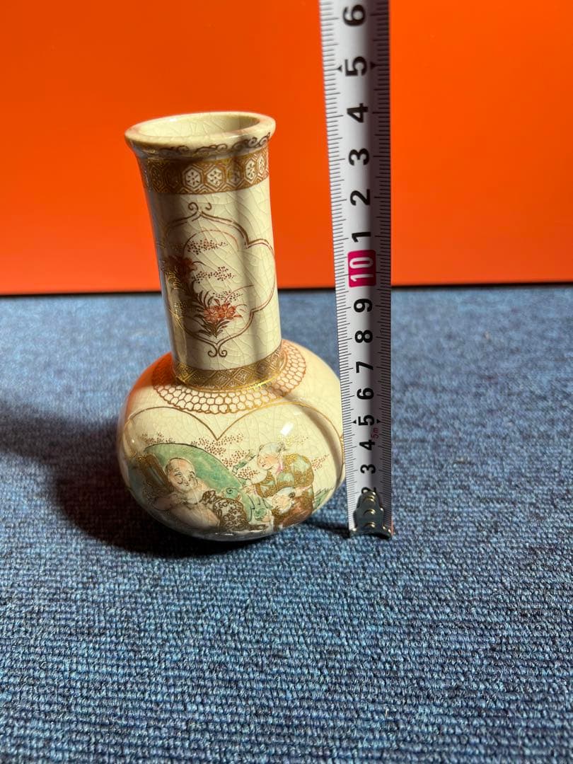 803 オールド薩摩　金彩色絵　花瓶　一対　時代物