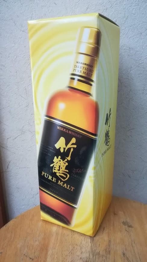 ニッカウイスキー　竹鶴　ピュアモルト　700ml