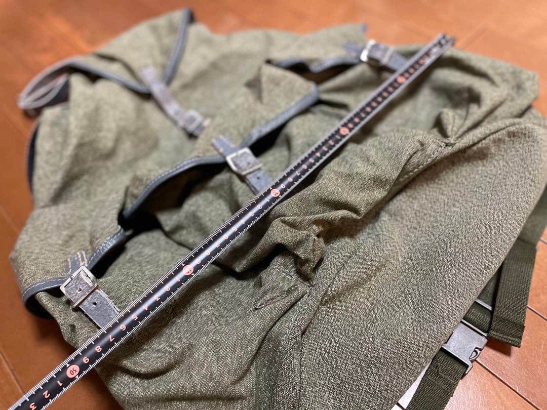 ヴィンテージ　スイス軍　ごま塩　バッグパック　リュック　実物　サバゲー　50年代
