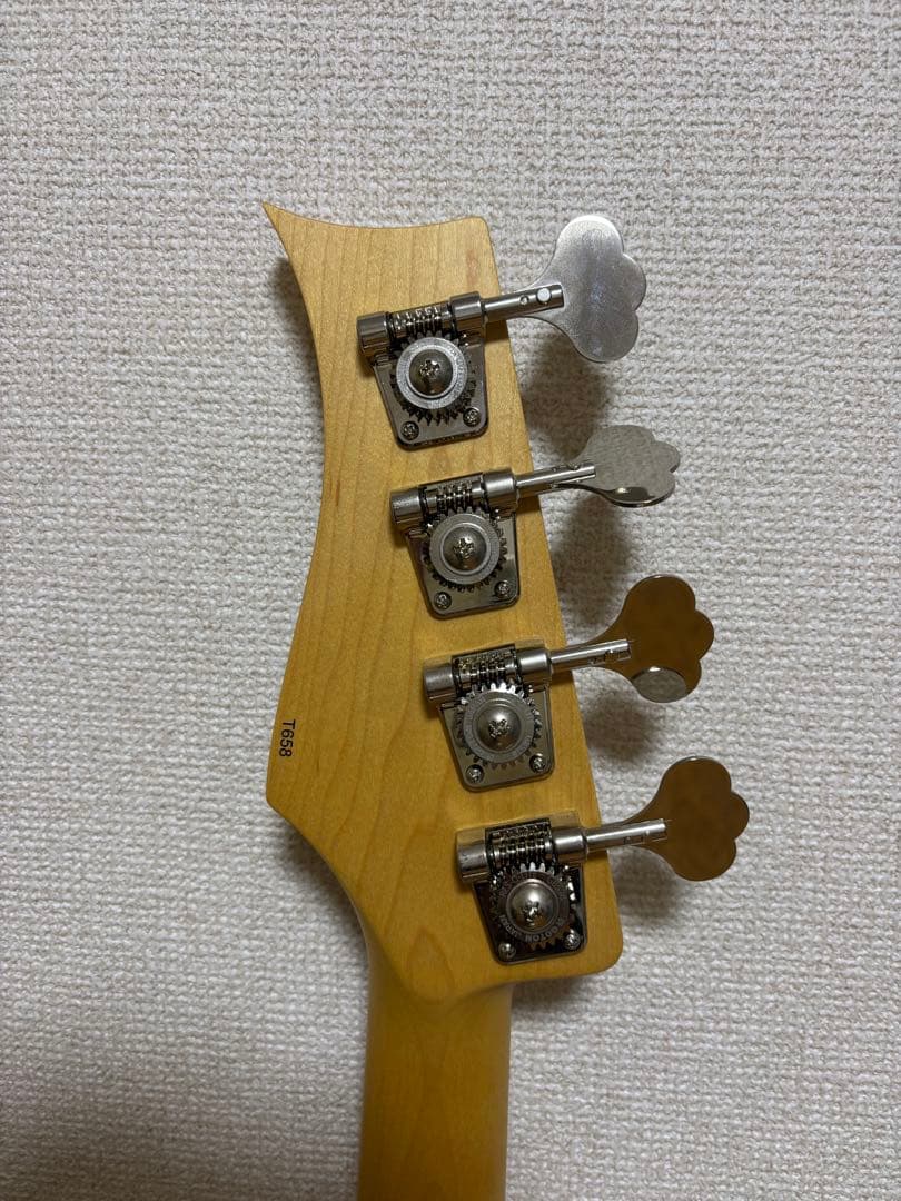 ベース Three Dots Guitars FB