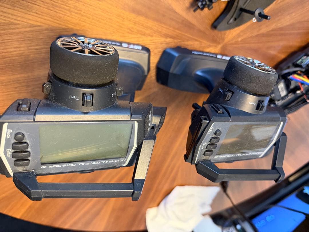 タミヤ　サンワ　ヨコモ　ラジコン