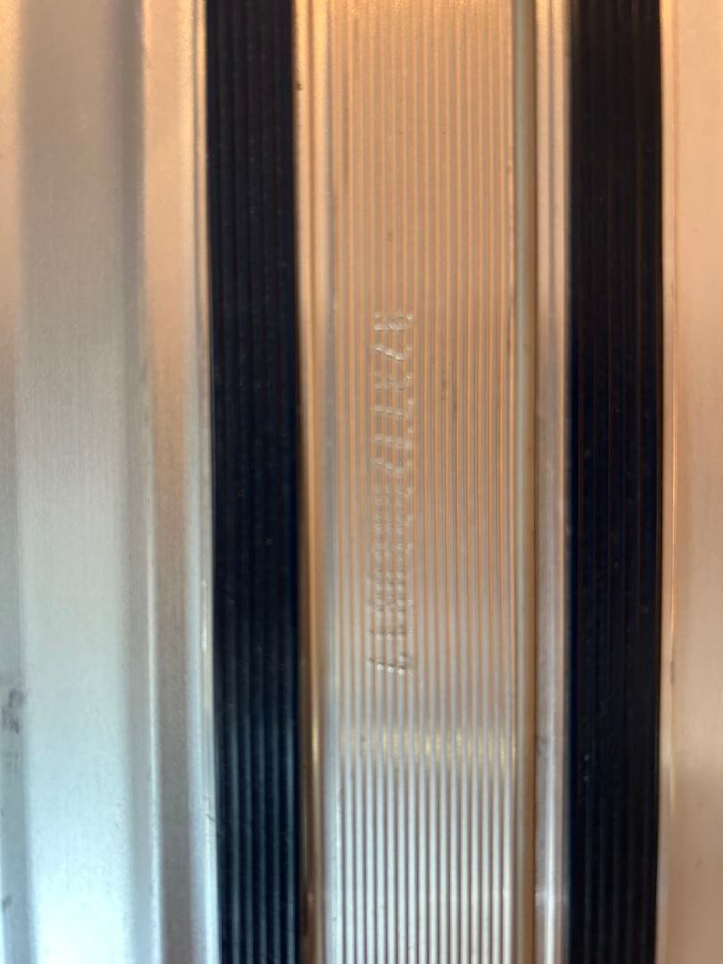 リモワ　RIMOWA トパーズ　アルミ製 シルバーキャリーケース 大型