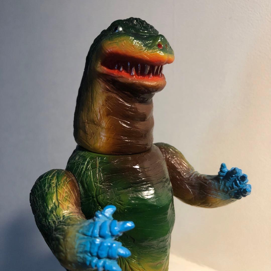 ゴジラ ソフビ VINYL WARS