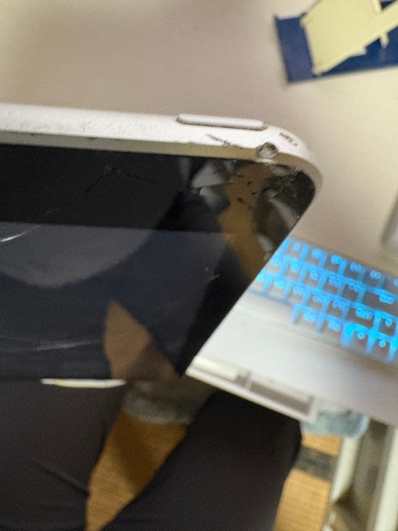 【ジャンク】iPad 第9世代 64GB 画面割/部品取り修理用バッテリー92%