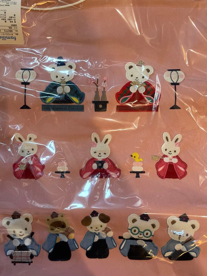 ファミリア　ひな祭り　タペストリー