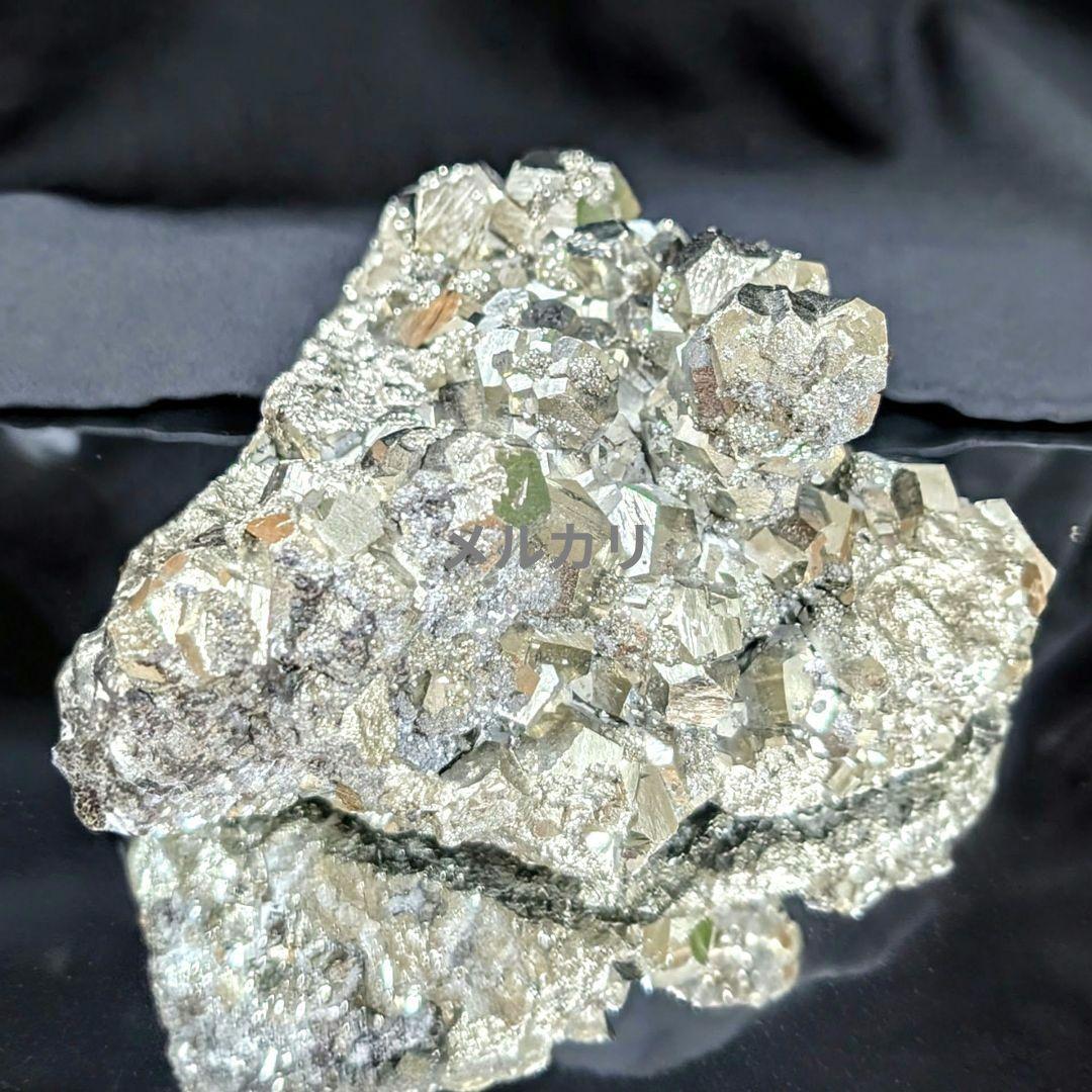 パイライト クラスター