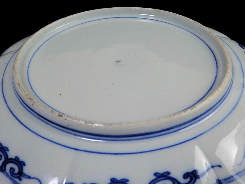 大聖寺伊万里　金襴手　丸紋に花鳥紋　牡丹の図　８寸皿　B351AS-CVe