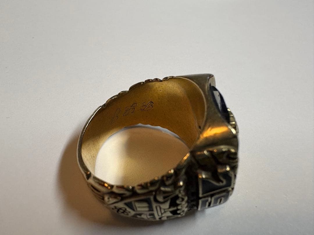 ヴィンテージ 10K ゴールド クラスリング SAFARI