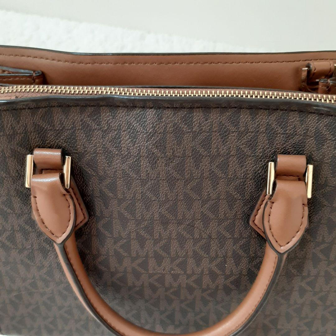 MICHAEL KORS　マイケルコース　ハンドバッグ　チャーム付き　ブラウン